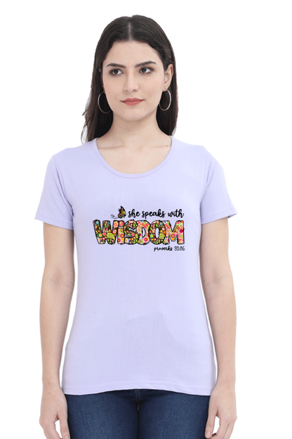 She speaks with wisdom, Women's t-shirt